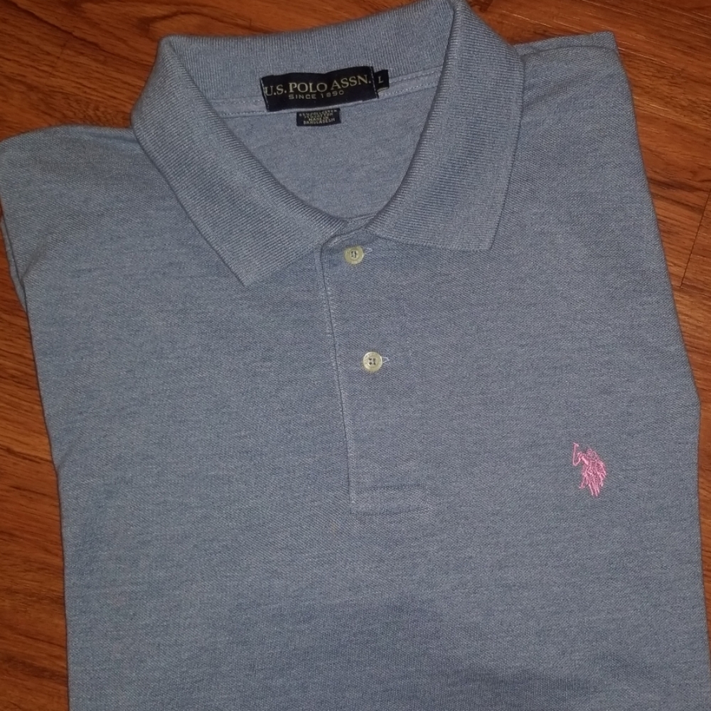 SOLD ELSEWHERE.  Men's Polo Shirt, size L - Picture 2 of 4